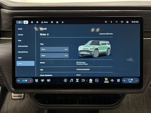 Used 2024 Rivian R1S Adventure AWD/4WD image 29