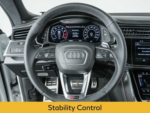 Used 2024 Audi RS Q8 AWD/4WD image 18