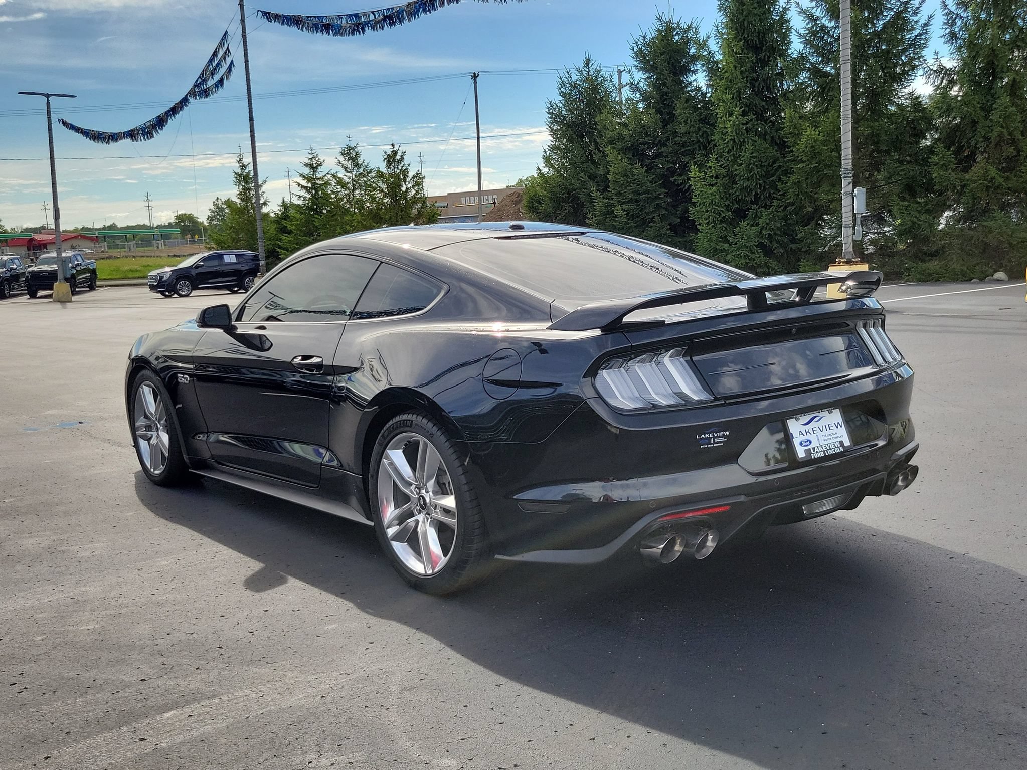 Used 2020 Ford Mustang GT Premium w/ Ford Safe & Smart Package RWD image 4