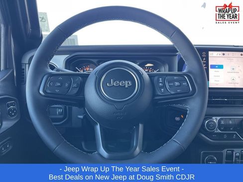 New 2025 Jeep Gladiator Sport image 10