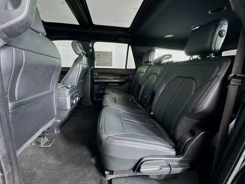 Used 2020 Ford Expedition Max Limited image 26