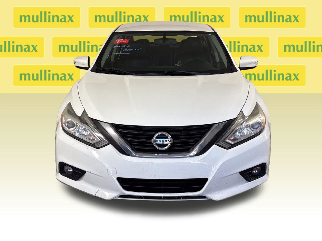 Used 2018 Nissan Altima 2.5 SL FWD image 14