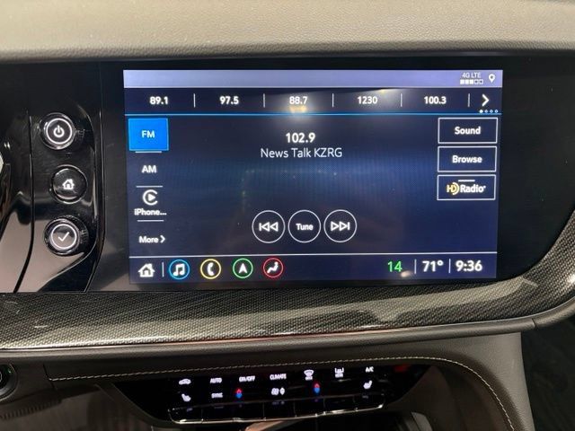 Used 2022 Buick Envision Essence w/ Technology Package I FWD image 4