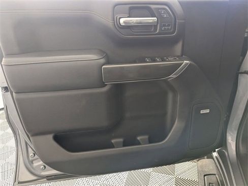 Used 2022 GMC Sierra 1500 AT4 w/ AT4 Premium Package image 10
