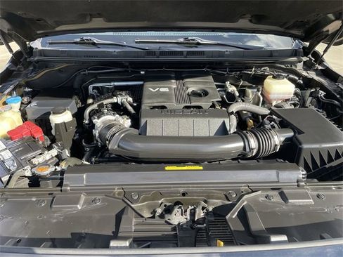 Used 2022 Nissan Frontier SV image 28