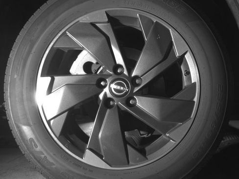 Used 2025 Nissan Rogue SV AWD/4WD image 15