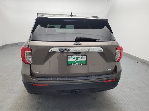 Used 2021 Ford Explorer XLT w/ Class III Trailer Tow Package AWD/4WD image 6