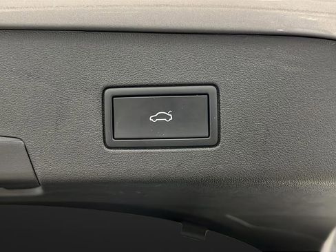 Used 2024 Volkswagen ID.4 Pro S image 32