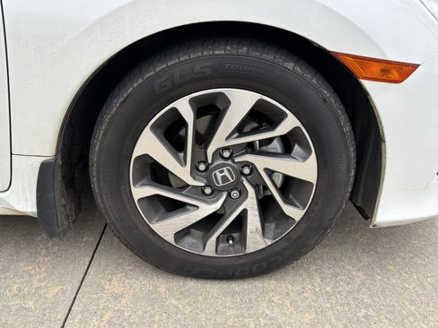 Used 2017 Honda Civic EX image 12