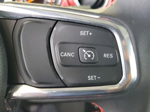 Used 2023 Jeep Wrangler Unlimited Rubicon image 24