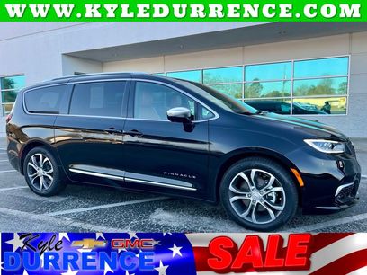 Used 2026 Chrysler Pacifica Pinnacle