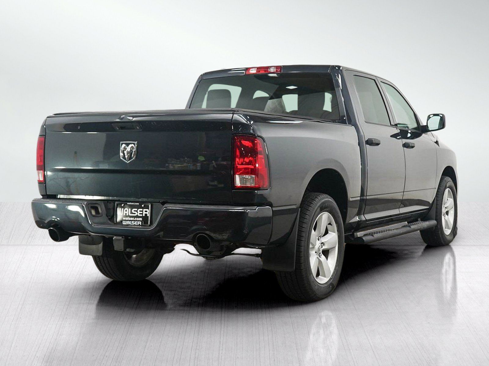 Used 2015 RAM 1500 Express AWD/4WD image 5