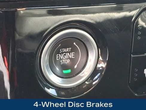 Used 2023 Chevrolet Silverado 1500 LT AWD/4WD image 18