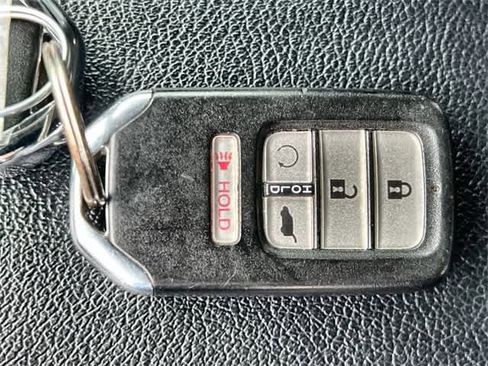 Certified 2018 Honda CR-V Touring image 21