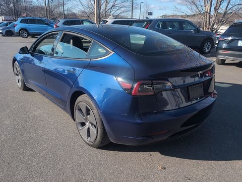 Used 2023 Tesla Model 3 Standard Range image 5