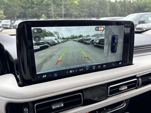 New 2026 Lincoln Aviator AWD image 27