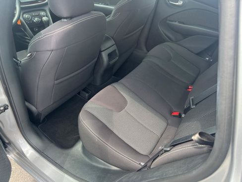 Used 2014 Dodge Dart SXT FWD image 13