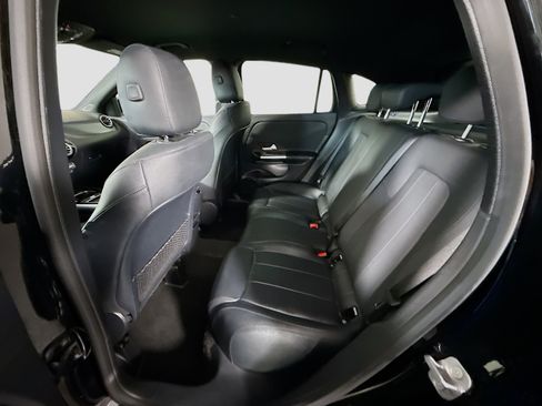 Used 2025 Mercedes-Benz GLA 250 image 25