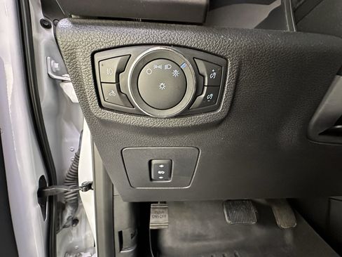 Used 2017 Ford F150 XLT w/ Equipment Group 302A Luxury AWD/4WD image 25