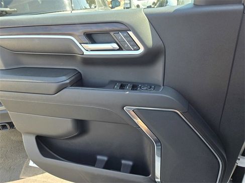 Used 2024 GMC Sierra 1500 SLT image 26