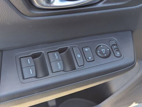 New 2026 Honda CR-V EX image 13