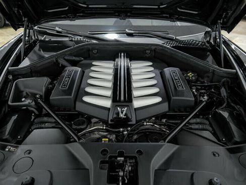 Used 2016 Rolls-Royce Dawn image 50