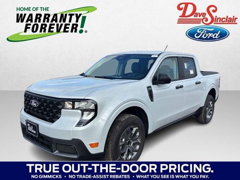 New 2026 Ford Maverick XLT w/ XLT Luxury Package FWD image 1