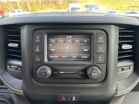 Used 2024 RAM 2500 Tradesman w/ Chrome Appearance Group image 39