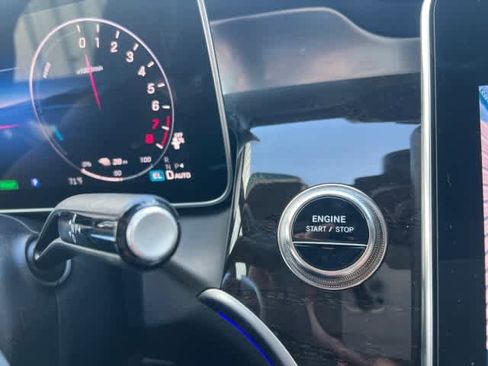 Certified 2025 Mercedes-Benz GLC 350e 4MATIC image 28