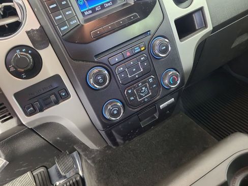 Used 2014 Ford F150 XLT w/ XLT Chrome Package image 14