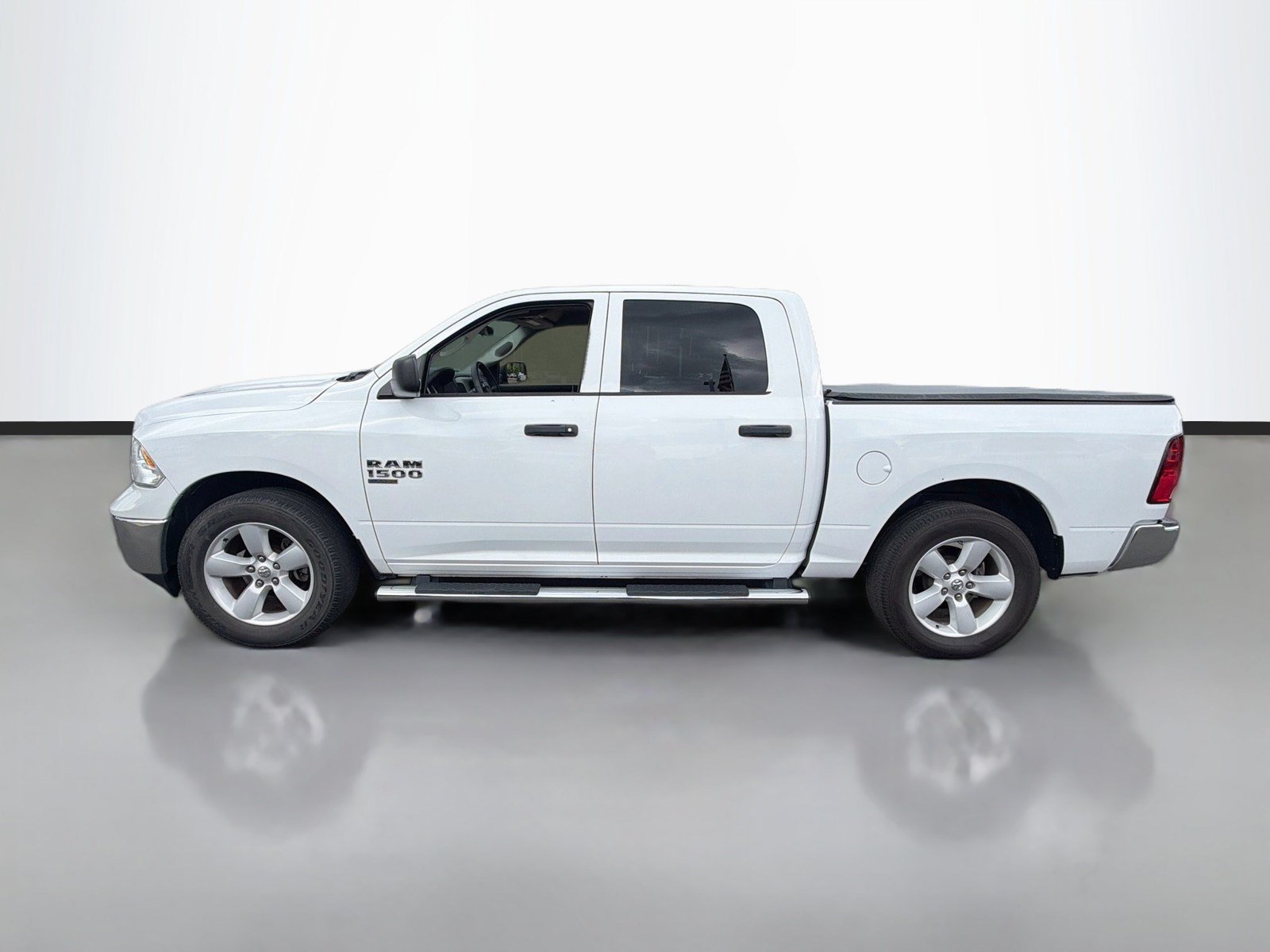 Used 2022 RAM 1500 Tradesman w/ Tradesman SXT Package RWD image 9