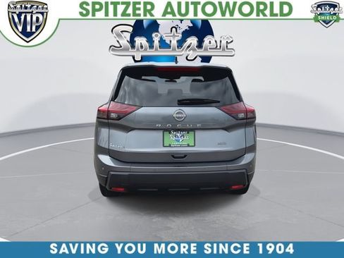 Used 2024 Nissan Rogue S AWD/4WD image 8
