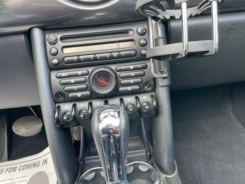 Used 2008 MINI Cooper Convertible FWD image 18