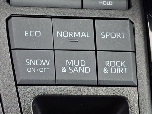 Certified 2022 Toyota RAV4 XLE image 26