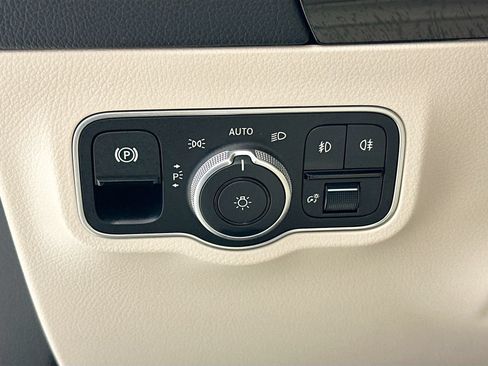 Certified 2023 Mercedes-Benz GLA 250 image 10