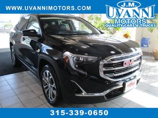 Used 2021 GMC Terrain SLT image 1