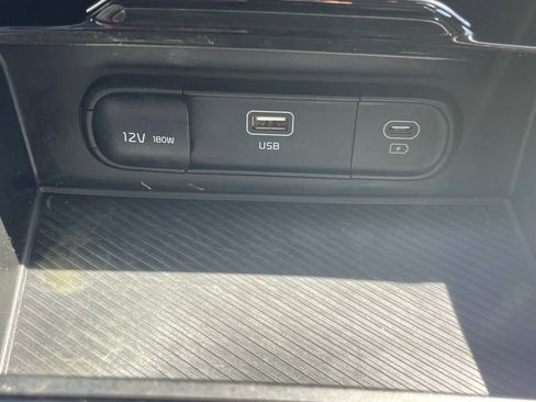 Used 2023 Kia Sportage LX image 33