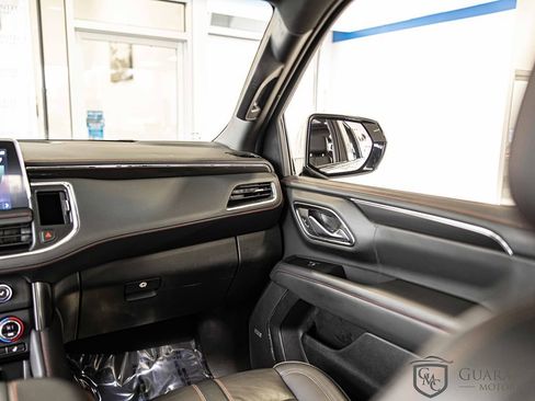 Used 2022 Chevrolet Suburban RST w/ Luxury Package image 41