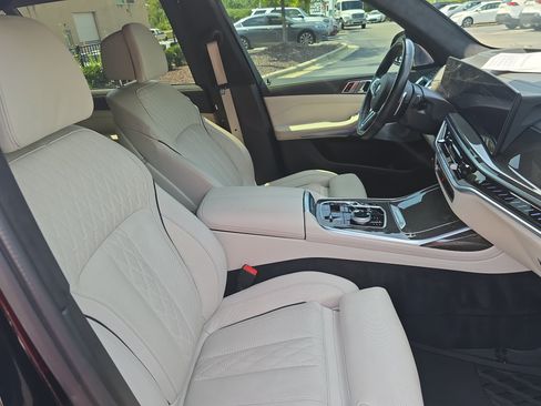 Used 2023 BMW X7 M60i w/ Executive Package AWD/4WD image 10