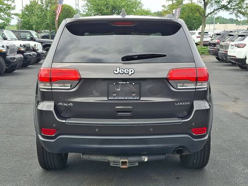 Certified 2017 Jeep Grand Cherokee Laredo w/ Quick Order Package 23E AWD/4WD image 5