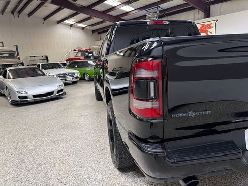 Used 2019 RAM 1500 Big Horn RWD image 13