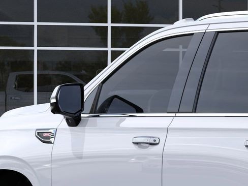 New 2026 GMC Yukon Elevation AWD/4WD image 12