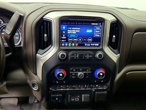 Used 2020 Chevrolet Silverado 1500 LT w/ All-Star Edition image 17