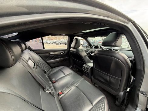 Used 2018 INFINITI Q50 Red Sport 400 w/ Sensory Package (Sport) image 12