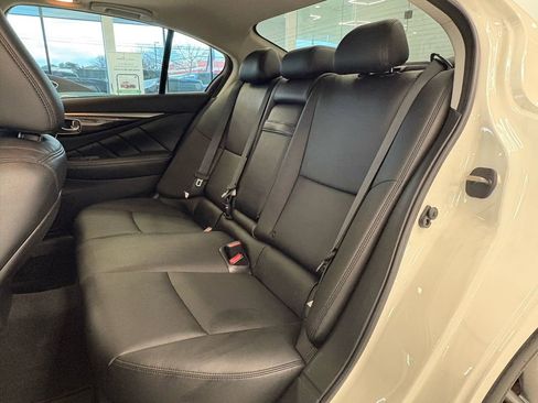 Used 2019 INFINITI Q50 Luxe w/ Essential Package (3.0T Luxe) image 22