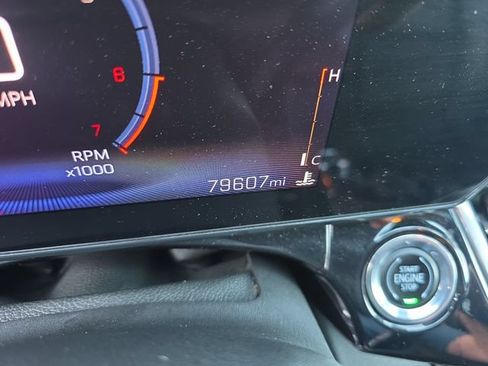 Used 2024 Chevrolet Trax RS w/ Driver Confidence Package FWD image 17