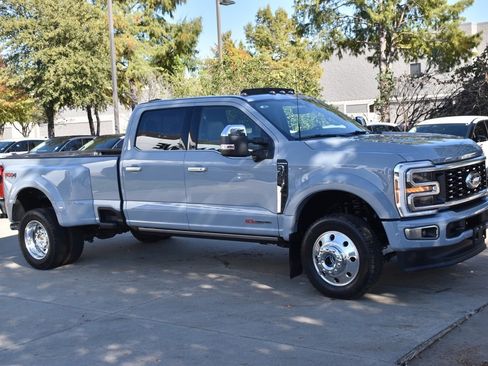 Used 2026 Ford F450 Platinum w/ Platinum Plus Package image 5