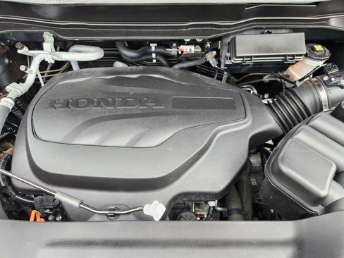 Certified 2023 Honda Passport TrailSport image 19