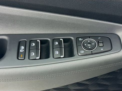 Used 2023 Hyundai Santa Fe SEL image 20