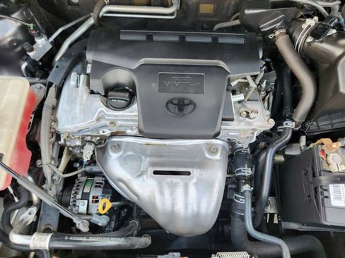 Used 2013 Toyota RAV4 LE AWD/4WD image 33